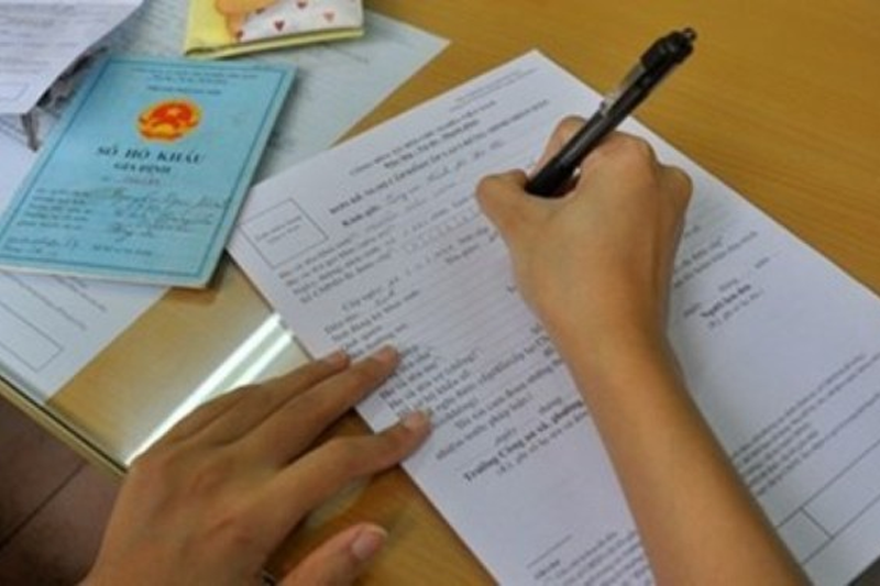 Ly Hôn Cần Có Giấy Tờ Gì?