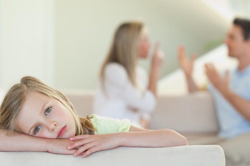 Ly Hôn Làm Sao Để Được Nuôi 2 Con?