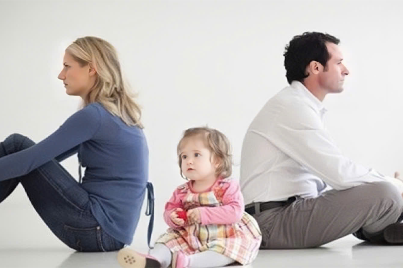 Con Dưới 6 Tháng Tuổi Có Được Ly Hôn Không?