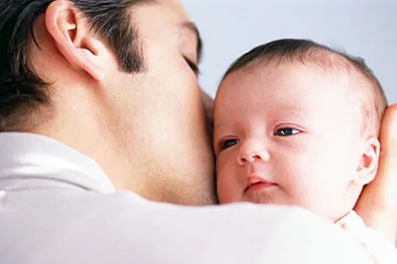 Con Chưa Đủ 1 Tuổi Có Được Ly Hôn Không?