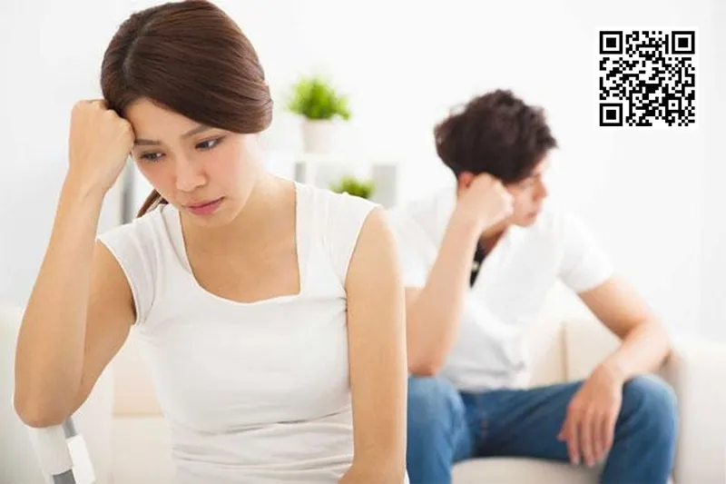 Vợ Ngoại Tình Có Nên Ly Hôn Không?